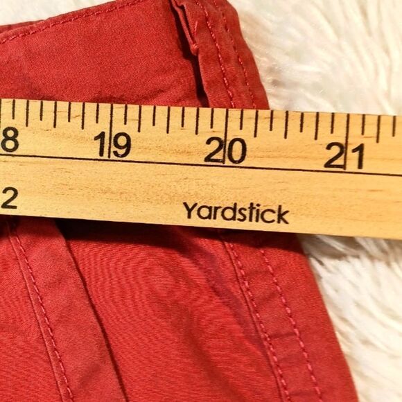 Columbia NWOT Lightweight Cotton Bermuda Shorts Men's 40W. Red 4 Pockets........ - Picture 8 of 11